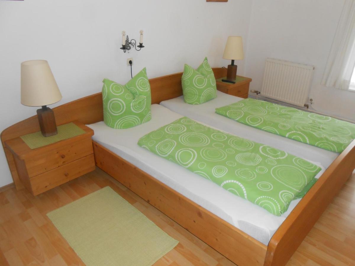 Landgasthof Oberlander Кирхбихл Екстериор снимка